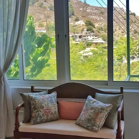 Holiday home Mountain Views