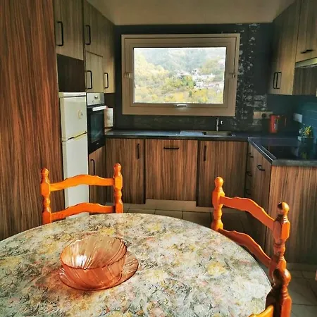 Holiday home Mountain Views